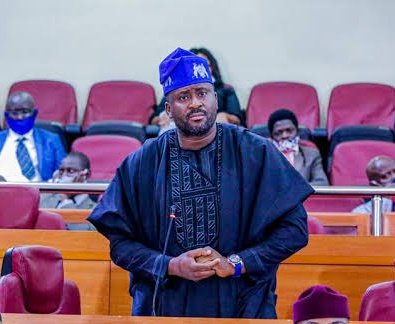OluJosue's tweet photo. @ThePakuma @asemota The project                        The Lawmaker https://t.co/CvJToVpkNK