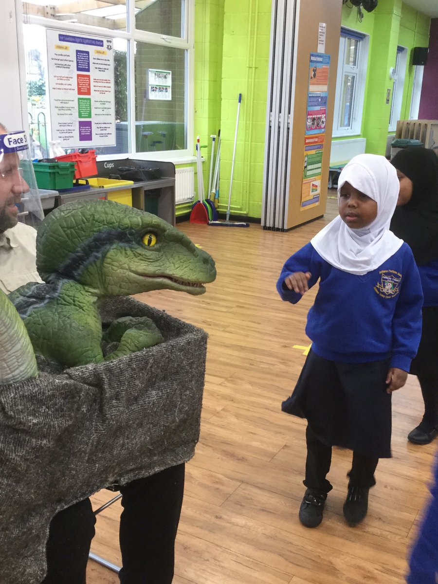 AdderleySchool's tweet photo. It’s not everyday you get to meet a dinosaur! #engageday #roarsome #dinosaurplanet @educationgroup 🦕🦖 https://t.co/lMrPVcoUdh