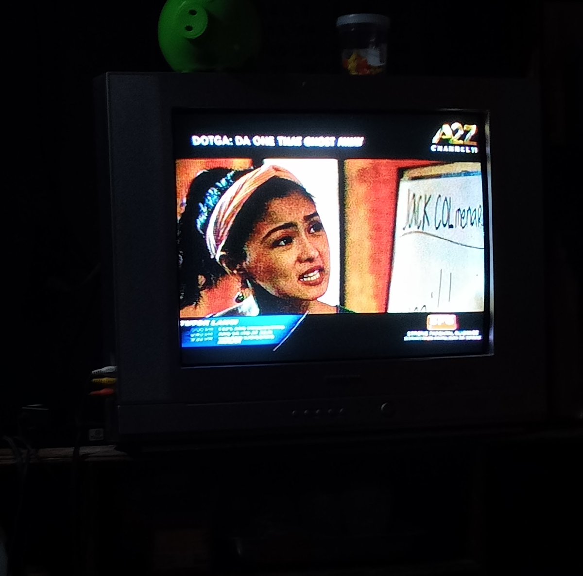 dumandnclarissa's tweet photo. Watching Da One That Ghost Away @A2ZChannel11
@prinsesachinita β€οΈβ€οΈ
#DOTGA π» https://t.co/5EkeJJ7Pmj