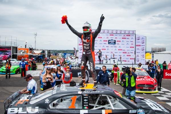 Racing for Hours on Twitter: 