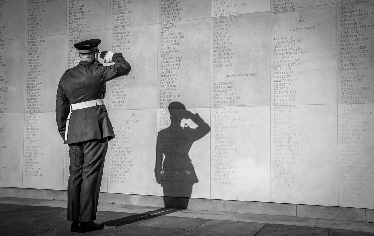 Joe_Taylor_95's tweet photo. They shall grow not old, as we that are left grow old:

Age shall not weary them, nor the years condemn.

At the going down of the sun and in the morning

We will remember them.  🇬🇧 https://t.co/atyaVuel16
