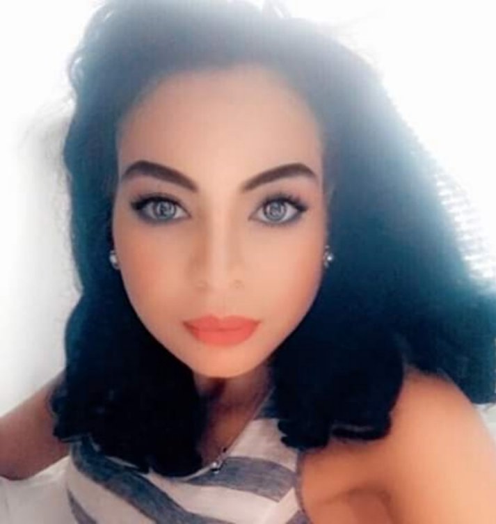 Goldenh74404416's tweet photo. My special 
             W
               C
                 W
Goes to my kindred heart  CEO of Mercy wave foundation 🌊

Her love for humanity is too massive... always doing wonders for this great generation 🧡

Humanity first love
Longlive #Mercywavefoundation https://t.co/UFqvIqU11u