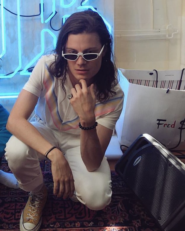 bornsmusicabie's tweet photo. BØRNS posted instagram story 
#today Musing with asiapersuasia the right is 3.17.19
#børns #borns #bornsmusic 
#bornsisback
#dawnstormbørns
@bornsmusic https://t.co/421dYvCAmJ