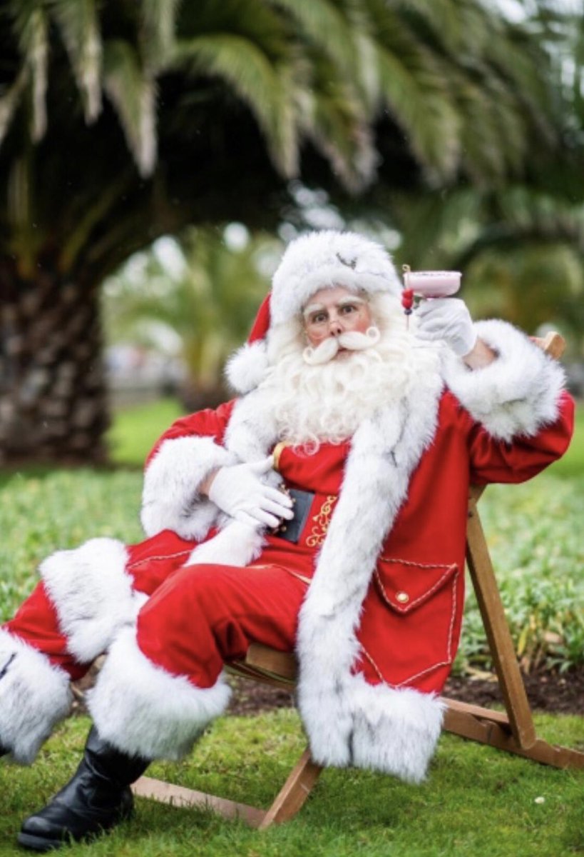 According to Santa, Christmas is still very much on the agenda 😉

We are still taking bookings (up to 6) when we’ll hopefully reopen #covidsecure w no deposits needed to give you peace of mind.

Our full main menu will be on offer w seasonal Christmas specials

DM us to book