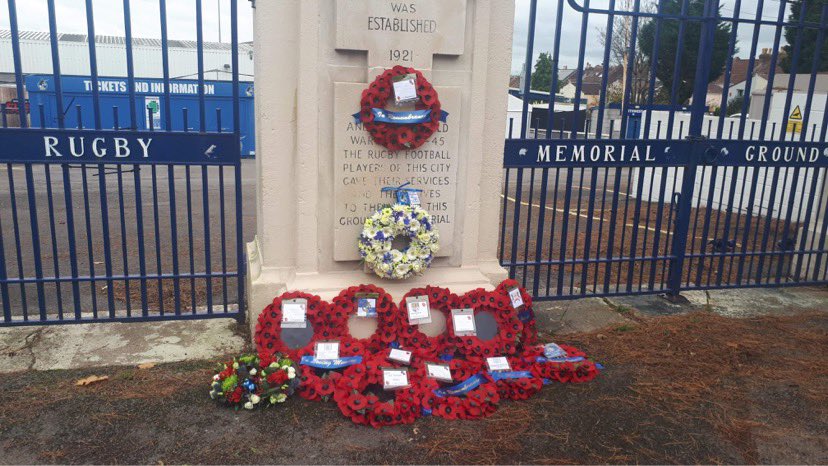 kingswoodrfc's tweet photo. We were honoured to join local constituent bodies, @BristolBears and other Combination clubs today at the Memorial Ground to remember our heroes #lestweforget2020 https://t.co/hzVp7ix3BB