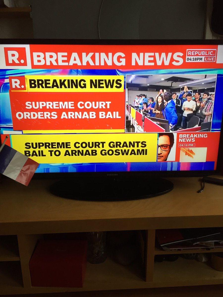 AumNish's tweet photo. #ArnabIsBack 
OUR SHER IS BACK 
Respect ✊ from France 🇫🇷 
JAI HIND 🙏🙏🇫🇷🇫🇷🇫🇷🇫🇷🙏🙏🇮🇳🇮🇳🇮🇳🇮🇳🇮🇳🇮🇳🇮🇳🇮🇳🇮🇳🇮🇳🇮🇳 https://t.co/wR5W0I0jkd