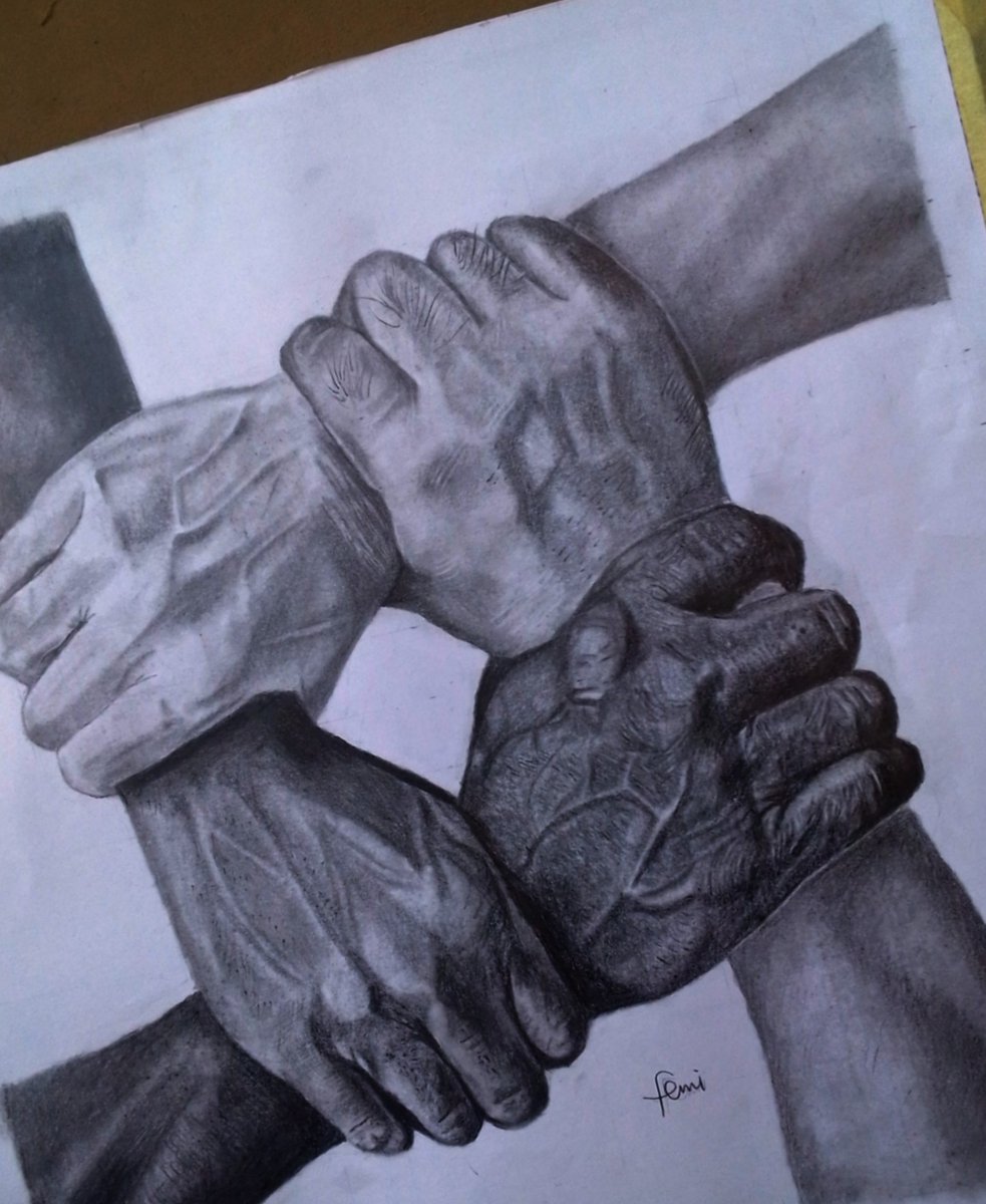 _zie_io's tweet photo. Incase you have forgotten... I hang out with them pencils...
Kindly Rt... Art up for sale 🙏🏿 https://t.co/RQxrubtMxc