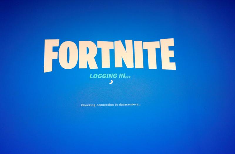 ReutersTech's tweet photo. Federal judge dismisses some claims by Apple in fight against Epic Games https://t.co/Alo552JJ0l https://t.co/Ypga9fIwL6