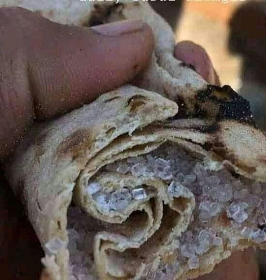 Peershahidanwer's tweet image. شرم نہیں کرنا ۔۔۔ جواب ضرور دینا ہے ۔۔
یہ والا کریم رول کس کس نےکھایا ہے ۔۔
#bestcollections
#oldmemory
#sharewithfriends