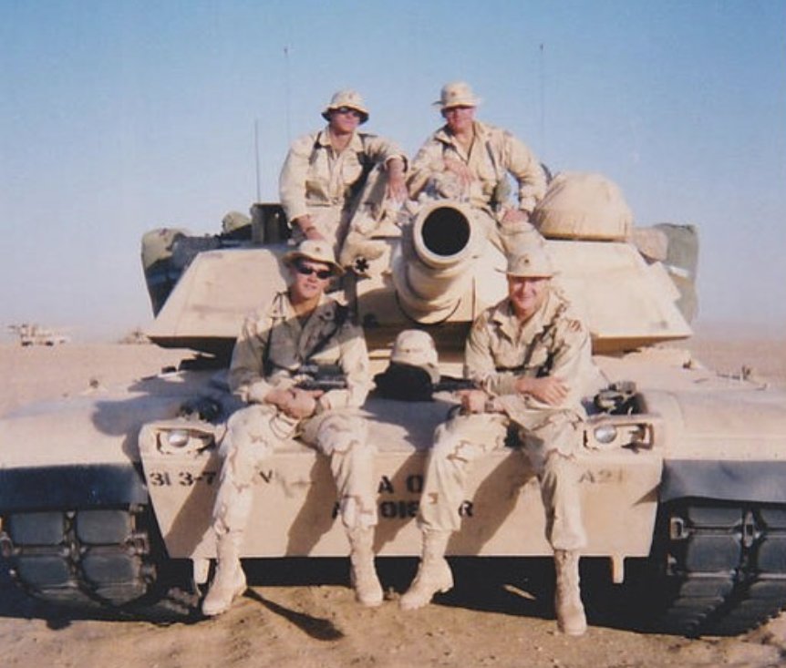 finally, to dad, Patrick, Alex, Todd, Luke, Gary, Eric, Bernie, Brooke, Zach, Allen, Chris, Won, and so many, many more friends & great Americans -thank you and happy Veteran's Day to all who answered the call(10/10)