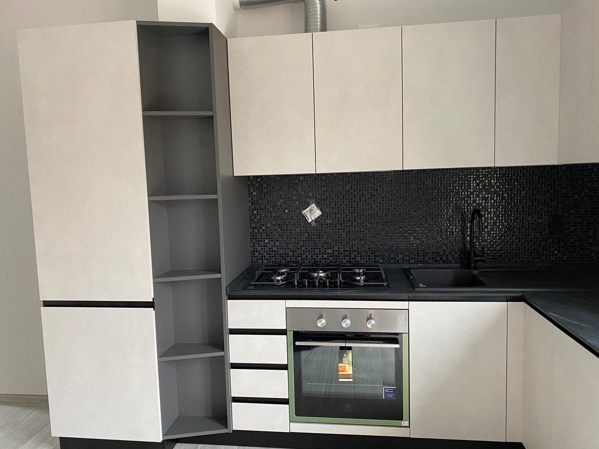 RaggiArreda's tweet photo. Una nuova #cucina progettata e montata da un cliente 👉 il design e la combinazione dei colori caratterizzano questo angolo cottura #Dibiesse, creando un ambiente originale e contemporaneo!✅#arredamenti #Raggiarreda #Bologna #cucine https://t.co/PSvrBKMbzs