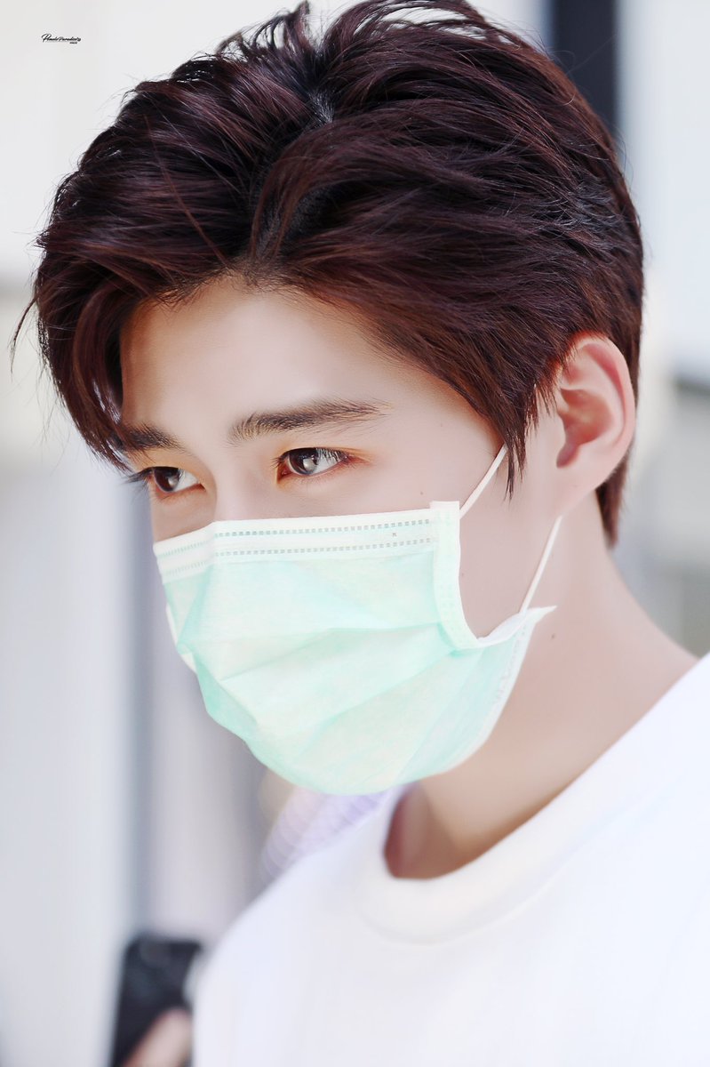 •HQ• 
201102 퇴근

와 이 속눈썹… 부럽당~~

#ppkritt #แปลรักฉันด้วยใจเธอ #บิวกิ้นพีพี #bkpp #빌킨피피 
<a href="/ppkritt/">ppkrit</a>