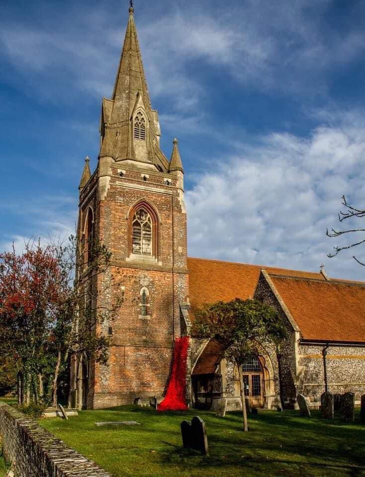 LifestilesLtd's tweet photo. Proud of our tiles, proud of our past. Tiles for life, heroes forever. #roofing #clay #rooftiles #RemembranceDay #manufacturing https://t.co/UU0KLzsUSt