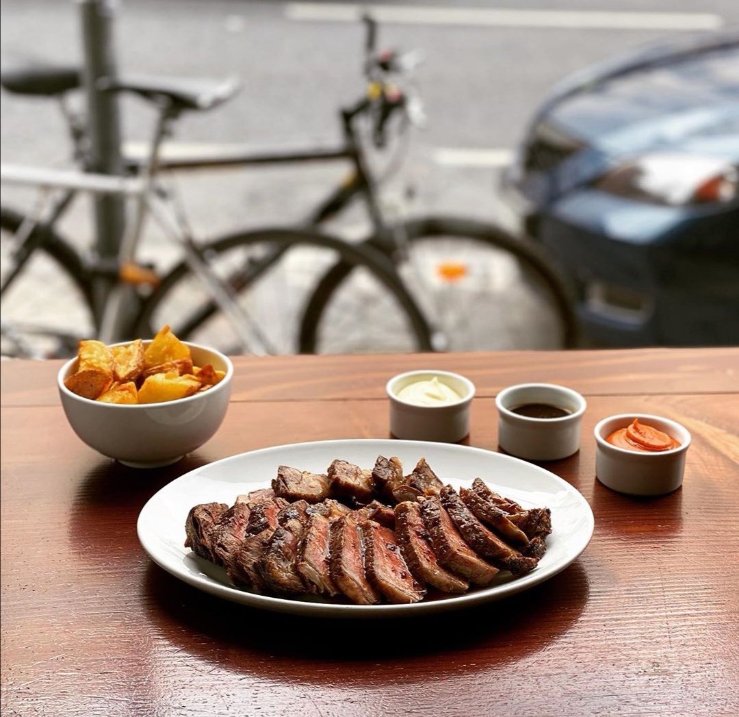 allthefood_'s tweet photo. Want to eat nice food this weekend but don't want to travel? We've found 12 meals you can have delivered across Dublin...
https://t.co/RN75BaY9YR https://t.co/5eRWPUhDwI