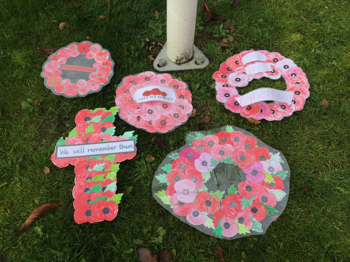 TheydonP's tweet photo. Laying wreaths by the flag pole in front of the school. https://t.co/uYM0oRkV3t