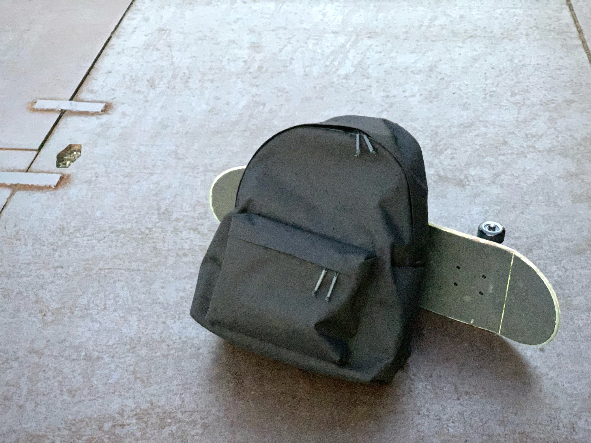 買い取り RESISTANT レジスタント MATE ブラック kids-nurie.com