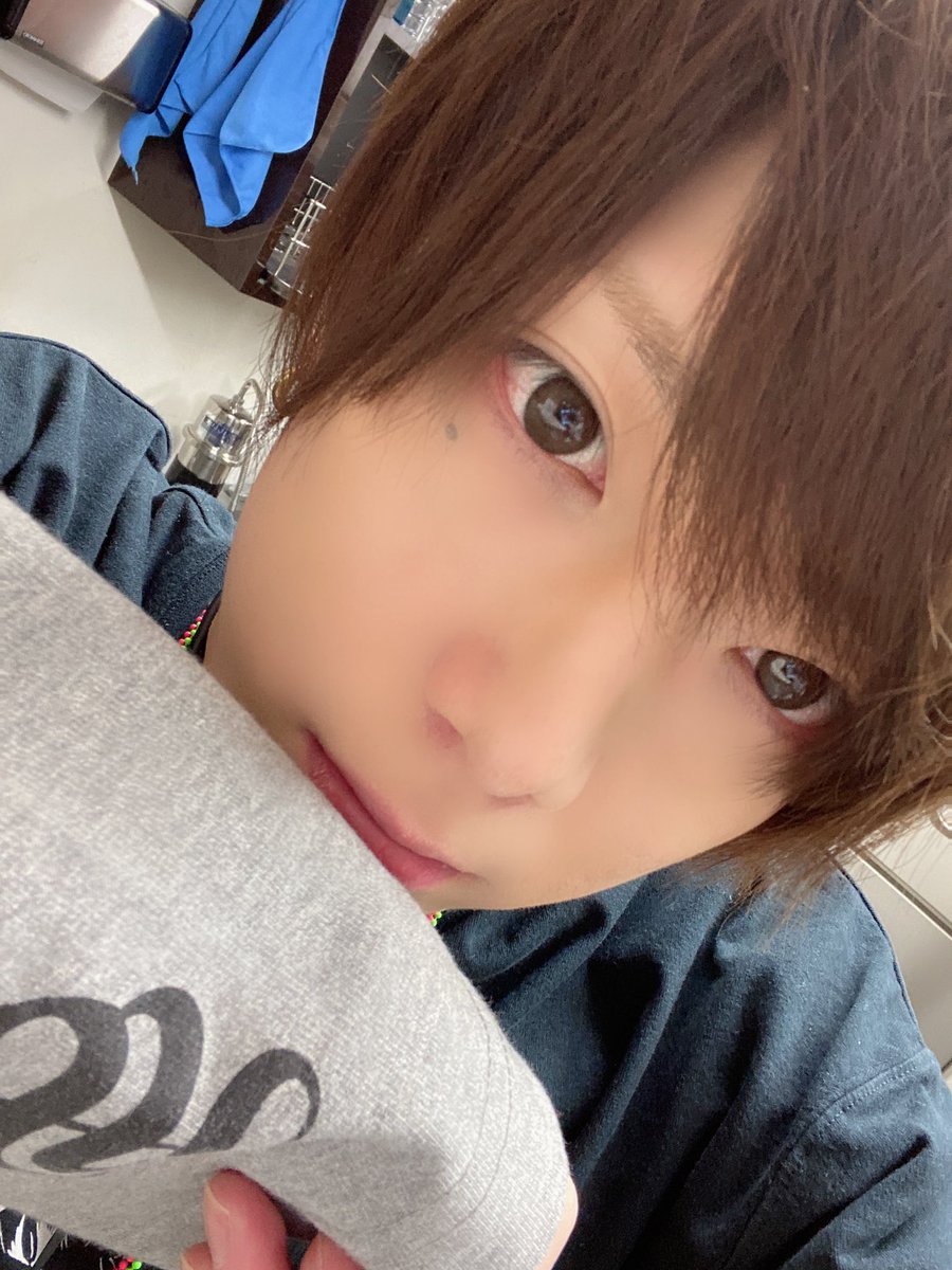 haruto_omedeto's tweet photo. 出勤出勤!!
注射打ったからかなり体調よい。
飲める気がする😳🔥
#gdelements #gdnitro https://t.co/B7dvYHi1GG
