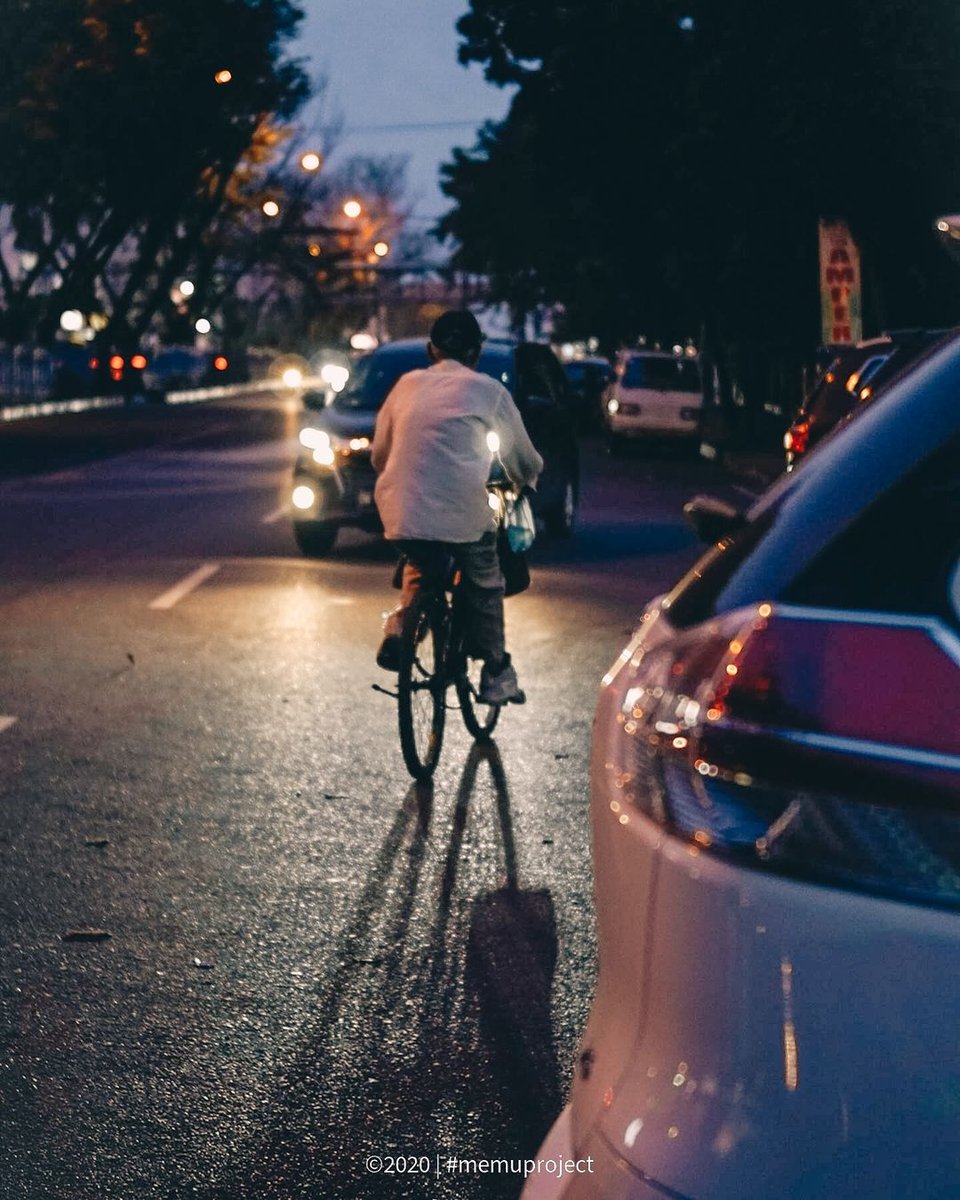 infoPKU's tweet photo. semakin malam, semakin rindu. Encik dan Puan yang berada di perantauan, ada yang rindu Pekanbaru? 

📷 IG memuproject
#infoPKU #Pekanbaru #jelajahPKU https://t.co/bAD4LOrc9a