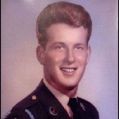 AngieThornton74's tweet photo. Happy Veterans Day to my dad and all those who have served. To the ones that gave the ultimate sacrifice for our freedom we will never be able to comprehend what you did, but we are grateful. For those Veteran's that suffer today, we are here and support you. 🇺🇸🇺🇸🇺🇸 https://t.co/Xoljw7nQII