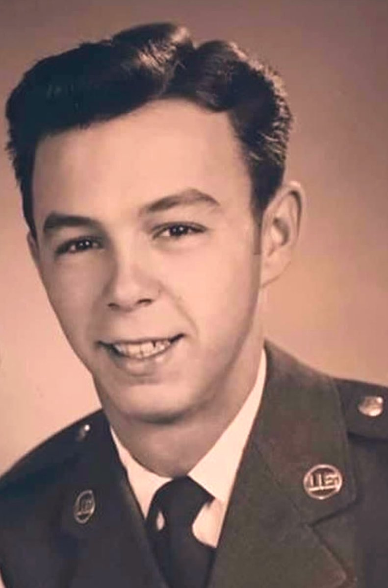 English_Howard_'s tweet photo. Today we honor all veterans for their service to our great country. 

Harrell Howard, USAF Korean Conflict. My grandpa ❤️ https://t.co/WR7fyLpYSD