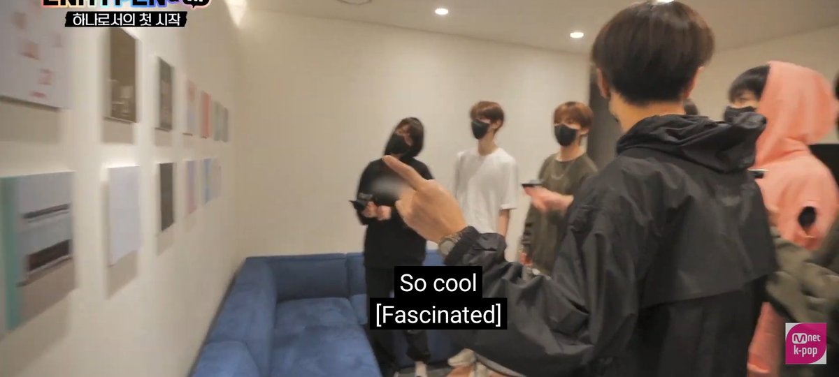 hoonlight_'s tweet photo. They're talking about the albums on the wall.

"Now our album will be here too." 

We are proud of you, ENHYPEN. We'll be waiting for that to happen. Let's get it!!!! ♥️

#ENHYPENHi_EP1 #ENHYPENHi 
@ENHYPEN_members https://t.co/lFCx3F12ru