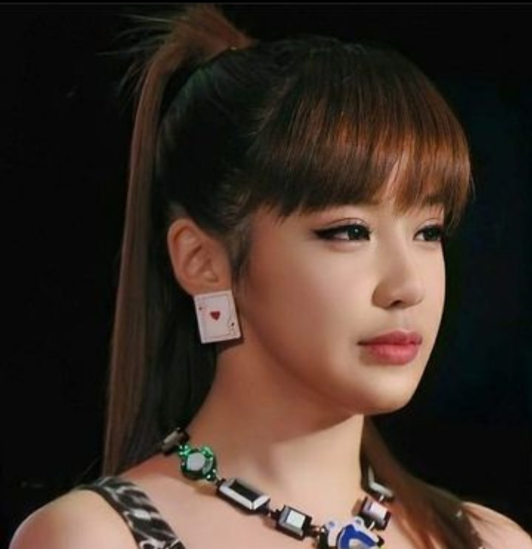 RelleKwon's tweet photo. I miss the cutest ahjumma, the best main vocalist, the corn queen, the living doll, the human being with a billion dollar legs ๐ญ
WE MISS YOU AND WE LOVE YOU BOM UNNIE ๐ FOUREVER ๐ญ๐ฝ
#WannaBomBack #ComeBackBom https://t.co/5qXDEwPCrw