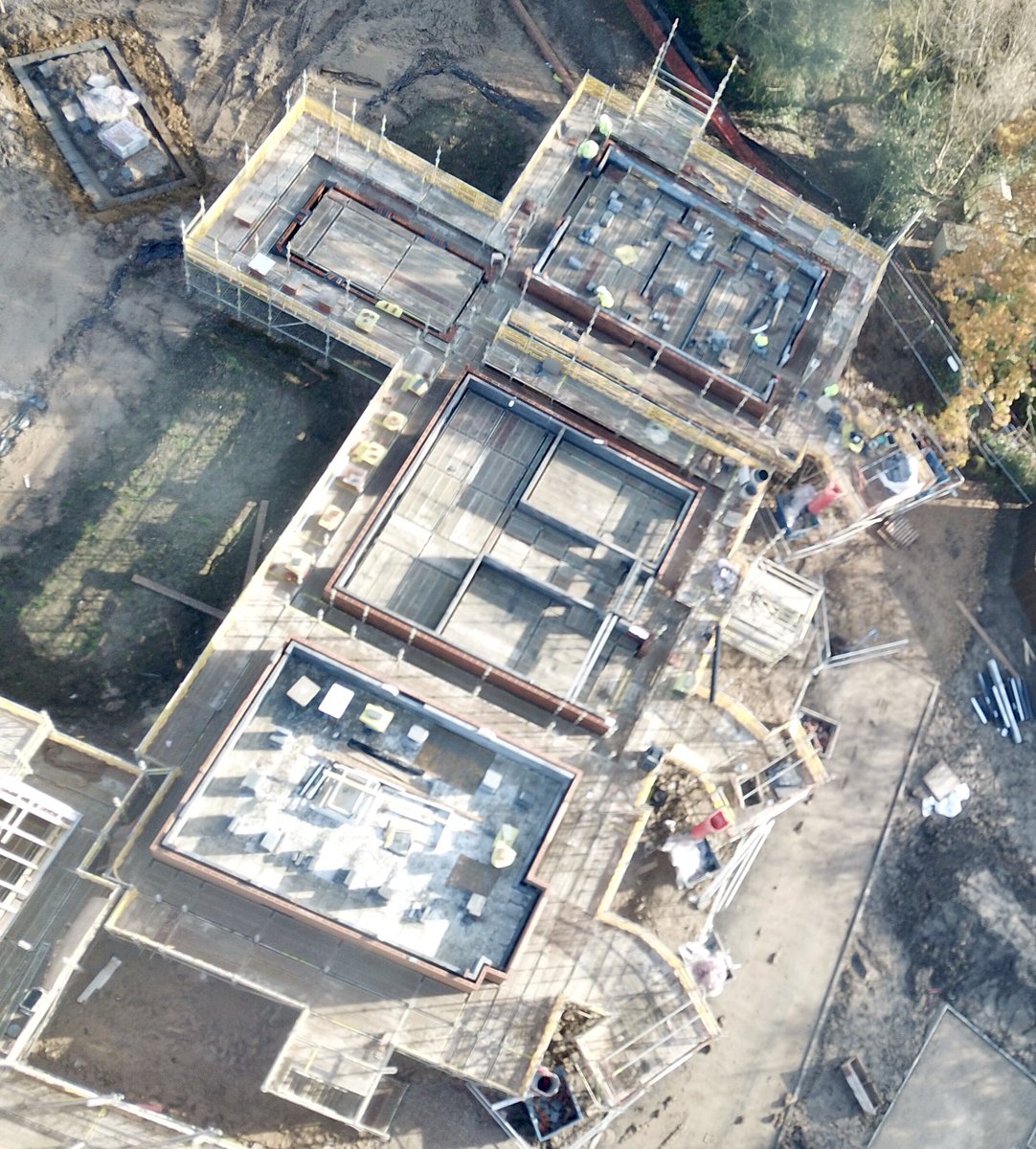 BSLSystemsLtd's tweet photo. Ariel shot of one of our Scaffold works at Preston. You can clearly see our angled loading bays https://t.co/vGJCDZFu35