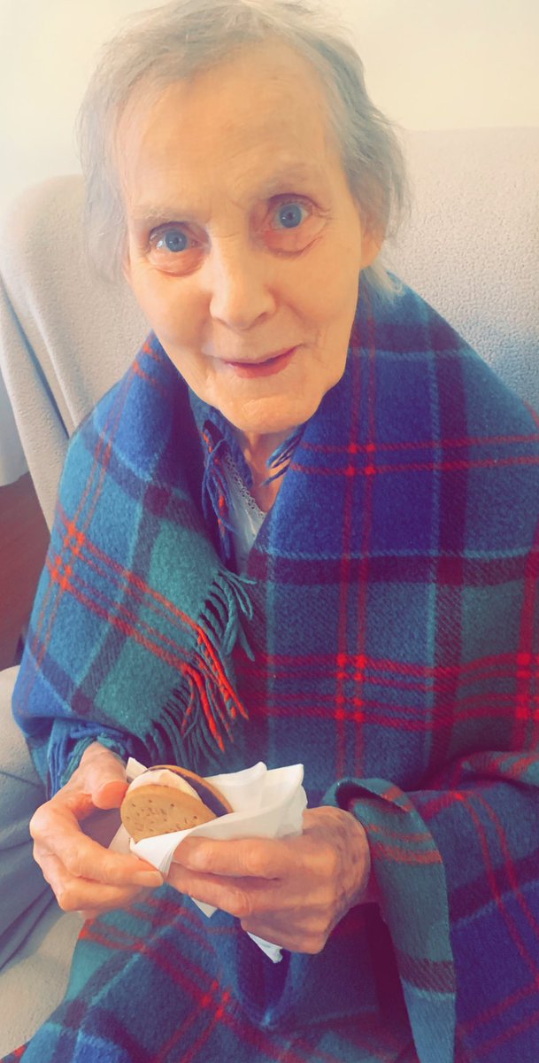 Lucy Reid (Craigielea Care Home -Renfrew) tweet media