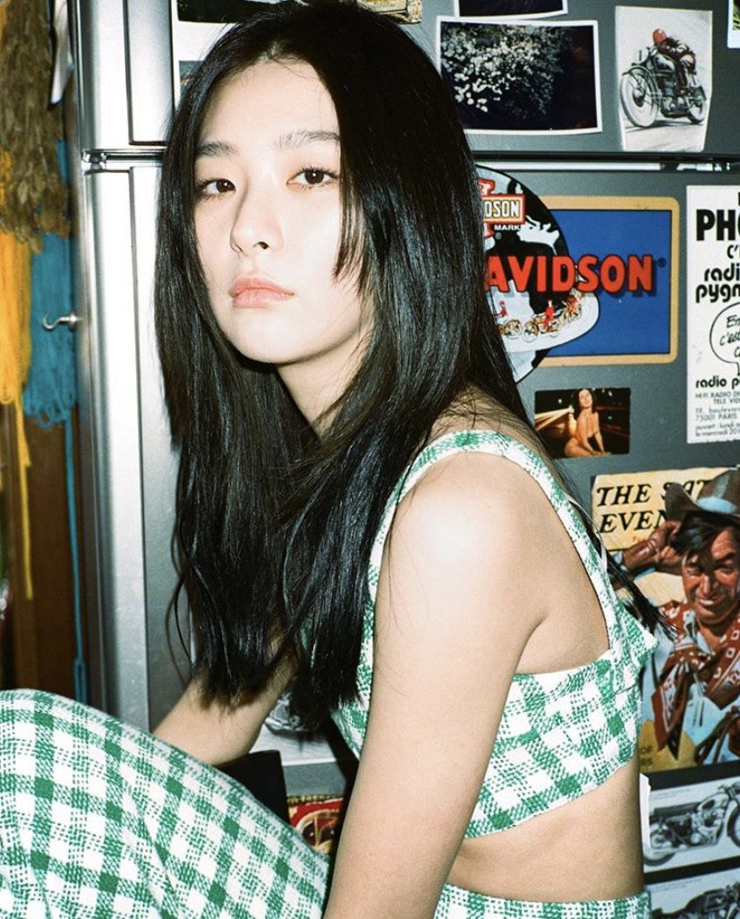 picsofkseulgi's tweet photo. https://t.co/hPNRgXYFkp