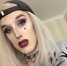 drawyys's tweet photo. Max Malnaphy🖤🤍🖤🧢 Dragqueen|
Tags: #rupauldragrace #rupauldragraceseason7 #maxcolective #maxmalnaphy #cap #blondewhite #drag #dragmakeup #makeup #maninwomenclothes #redlipstick #christmassuiter https://t.co/IukpEhxdJc