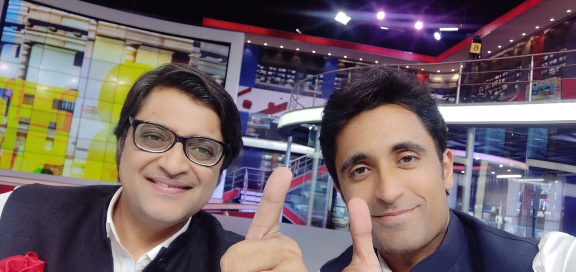 pradip103's tweet photo. I laughed with him, I debated with him, I reported for him, I fought for justice with him, I predicted elections  with him, I served India with him. My bro #ArnabGoswami is a passionate warrior  who fights for the people of the country. He will roar louder now. #ArnabIsBack https://t.co/SfKdZrRyHT