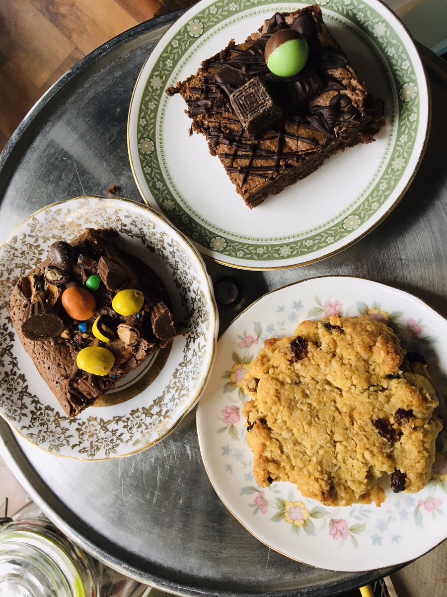 ilovecherryreds's tweet image. Weekly delivery list now up at cherryreds.com 

Draught @BurningSoulBrew ice cream pale and @greenduckbrew rhunillaberry sour 

Some short dated bargains to be had with cans from £2 as well as homemade Brownies &amp;amp; snacks

Order by Fri 10am and I’ll bring it that day!