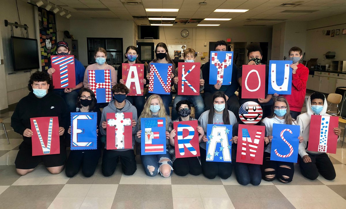 evglocalschools's tweet photo. To all those who have served and are still serving, we thank you! #VeteransDay https://t.co/QEOAgPI4kG