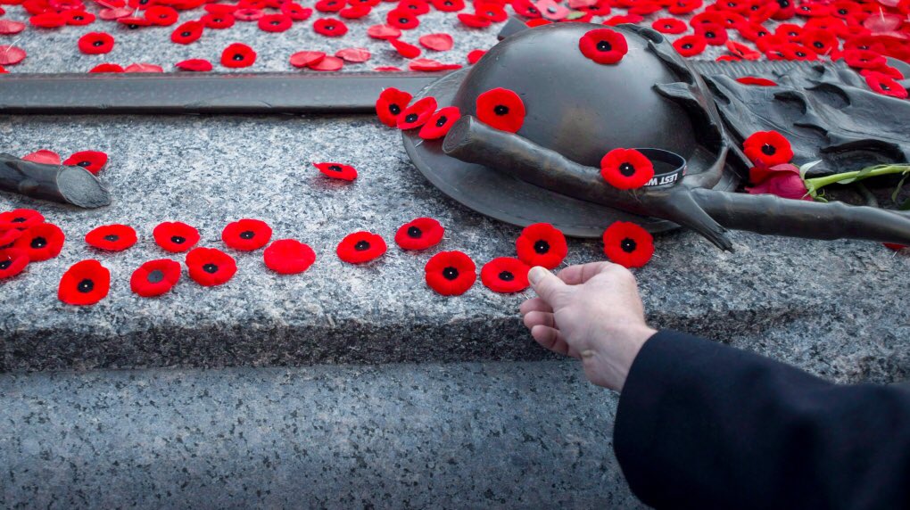 Remembering those who served and continue to serve selflessly to achieve peace.

#LestWeForget
#RemembranceDay 
#CanadaRemembers