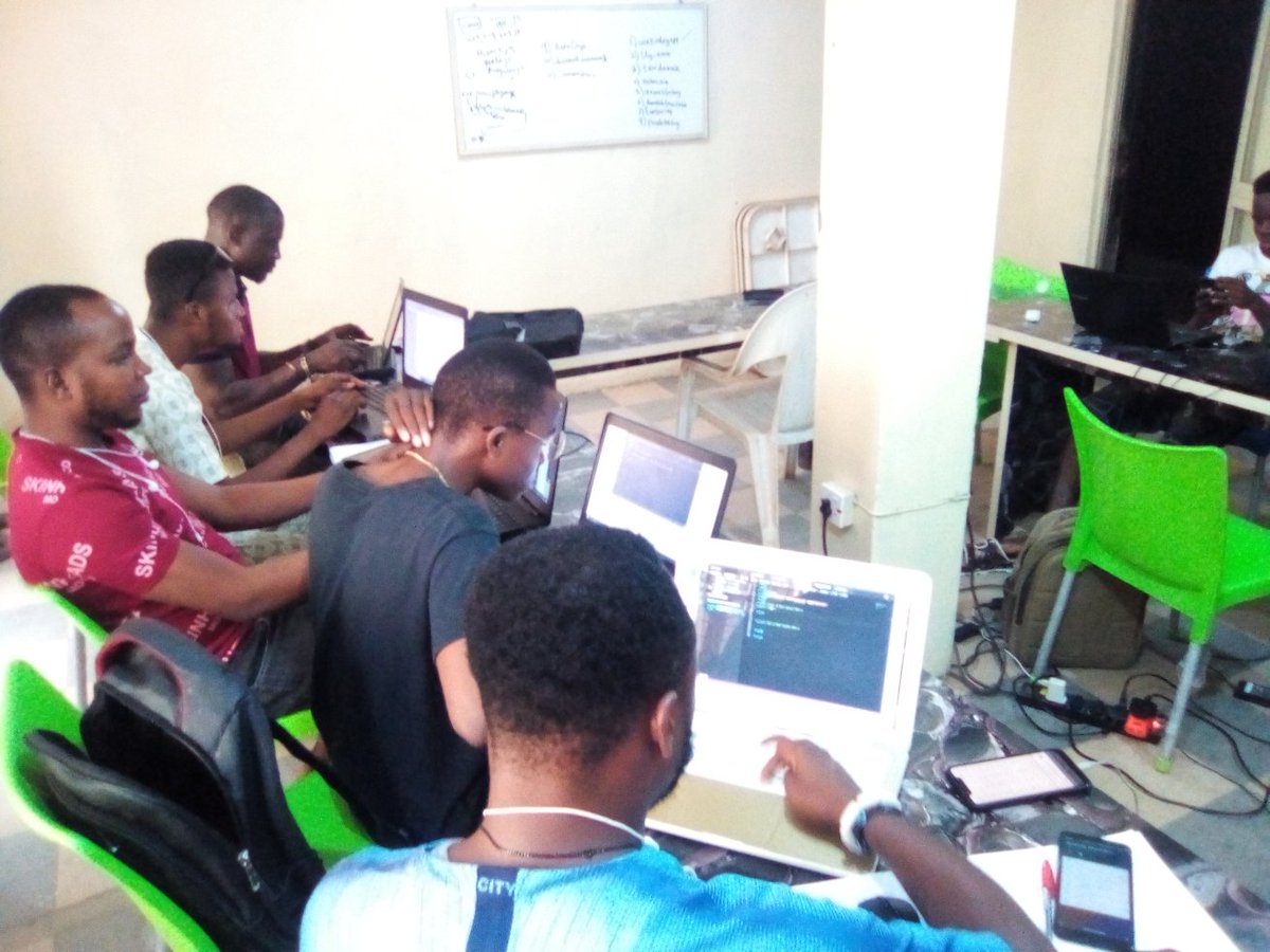 wetindeyapp's tweet photo. Our #NovemberCohorts are Blowing really Hot on codes at #WetinDeyCodeAcademy in #Akure

You are still waiting for ASUU abi? 
Keep waiting oooo.

@greaterheights_ @lily_ann4 @_mmanwu_ @iampaulemeka @funloviing @tenidazzle @AkureHowFar @AkureSlimBoy @Victor_ziz @FakiledeDamilo1 https://t.co/TgwRHcye83