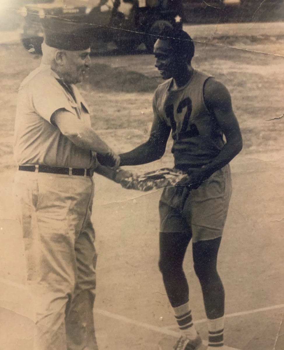 RobMcKnight0017's tweet photo. To all the veterans out there, thank you for your service and sacrifice.  Blessed to have been raised by Vietnam Veteran, John McKnight, Jr. and Retired Col. Jona Hughes! 🙌🏾 🇺🇸 🖤

#THANKSDAD! #THANKSCOUSINJONA! 
#VeteransDay #VeteransDay2020 https://t.co/2MxSUbkuXM