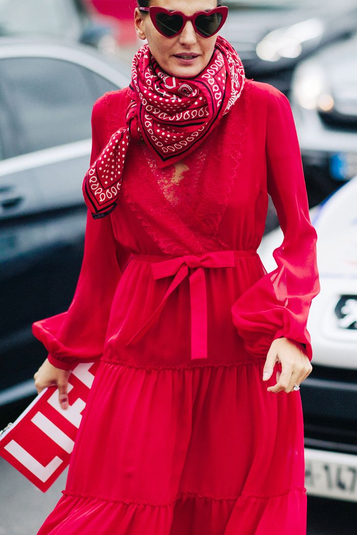 absolutely_conn's tweet photo. Be fierce, wear red 🔥 https://t.co/Q6U5s02r7o