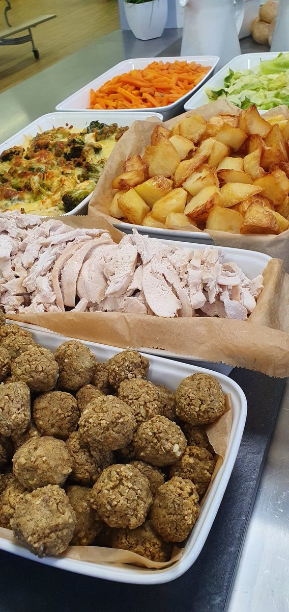 fairycake01's tweet photo. Roast day @Callicroft 
We especially love the beetroot &amp; chocolate swirl shortbread. I think even @jamieoliver would approve 😉
@olympustrust @TaylorShawUK 
#seeingfooddifferently
#schoolmeals
#schooldinners
#lovemyjob https://t.co/aRsO0IABkH