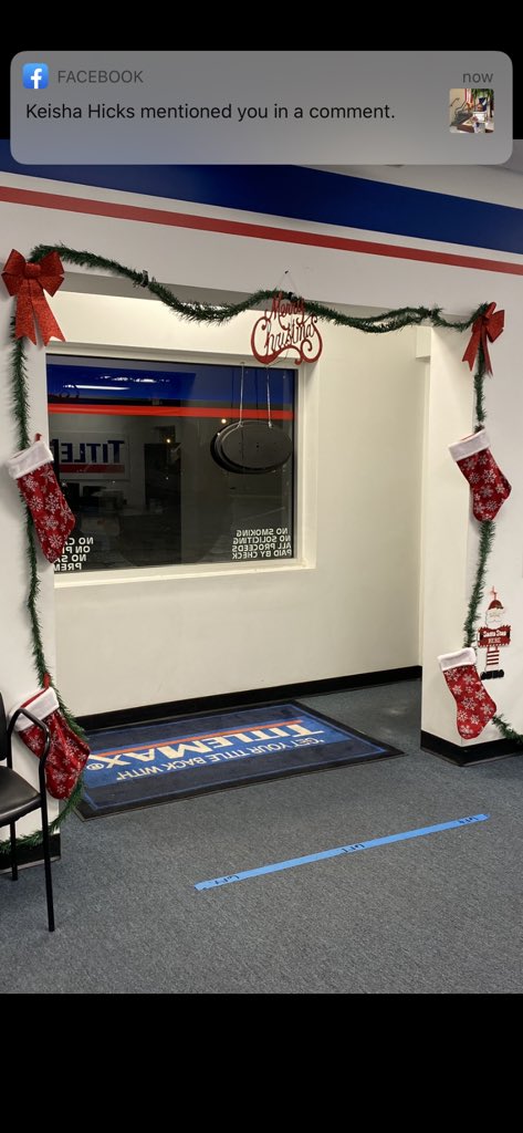 derrickknowles4's tweet photo. It’s that time of the year again! Holiday Decorations, Santa Claus and more! Titlemax of Cartersville has Partnered with Toys for tots with their local campaign. #sothankful❤️ that we can give back to the community,  It’s a perfect day for receiving #toysfortots boxes!@Khenley72 https://t.co/MHHfpPmj70
