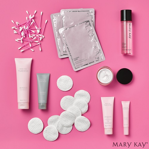 Cecimarce03's tweet photo. What a girl wants and needs: Beauty sessions.  What a needed therapy😌💋💆‍♀️ https://t.co/8thYnJAqLF