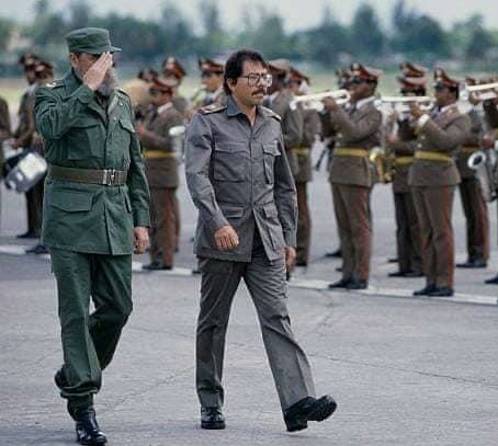 raulavico's tweet photo. 🇳🇮 #11Noviembre ❤️🖤
Felicidades comandante Daniel Ortega!!

Guerrero inclaudicable,
Historia viva de nuestro pueblo,
En tu sien llevas la marca de tu amor por Nicaragua.

#DanielMiPresidente2021 https://t.co/WiQqyaG2tT https://t.co/KQWw4xrVg9