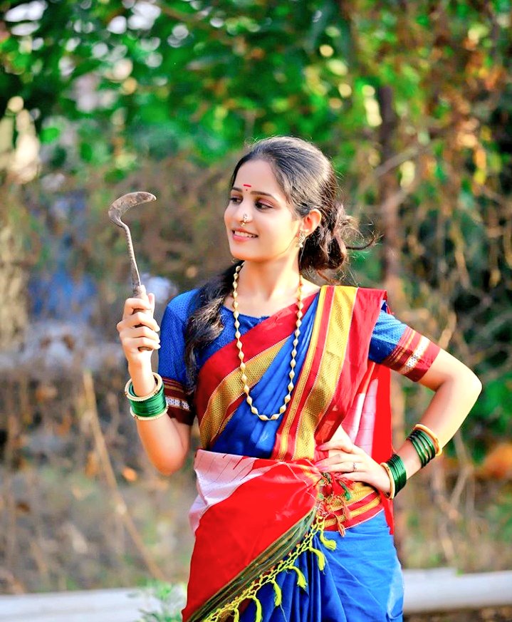 💕 लोग कहते है मरने के बाद…!
         हम साथ कुछ नही ले जा सकते…!!👁️

लेकिन मै लेकर जाऊंगा…!
 तुम से अगले जन्म में मिलने का ख़्वाब…!! 💕

🔱 #_______महादेव 🔱