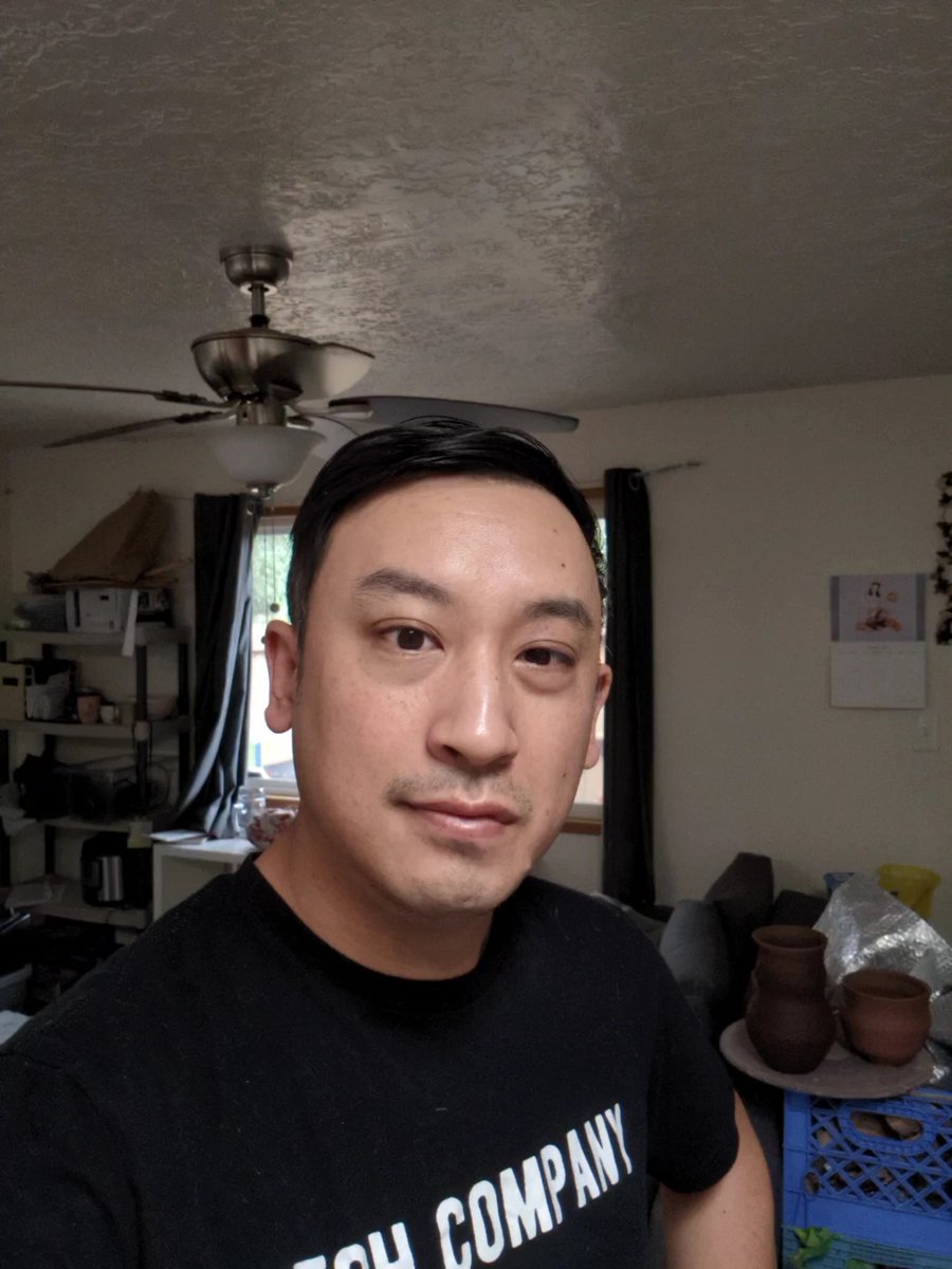 CookieJarPotter's tweet photo. Today is a good face morning, feeling good about it

The shirt is very ironic

#flirtsquad https://t.co/w00NpLfGxx