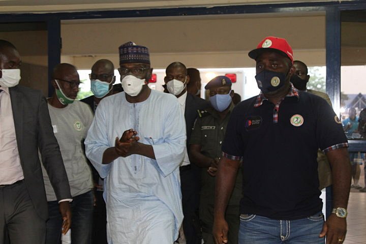 The Executive Gov of Kwara State at the 2020 edition of the Prudent Energy Handball League this evening (11/11/2021). Handball is blessed. <a href="/SundayDareSD/">Sunday Dare,CON</a> <a href="/Handballnigeria/">Handball Federation Of Nigeria</a> <a href="/prudent_energy/">Prudent Energy</a> <a href="/mitchokonta/">Dumnodi Okonta</a> <a href="/mekus102/">Emeka Nwani</a> <a href="/woramangra/">K£L£CHI B£RNARD</a> <a href="/Brilafm889/">Brila Media</a> <a href="/genakhena/">Godwin Enakhena</a> @ihf_info <a href="/cahbonline/">CAHB</a>