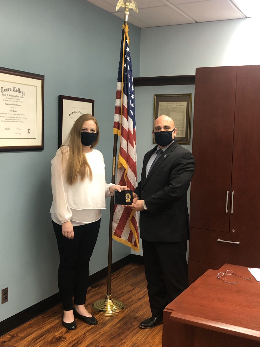 sbu_erm's tweet photo. It is with great pride and pleasure that we announce the appointment of Lt. Valerie Ashton to University Police Investigator. We are excited about her transition to the Detective Division! #sunypolice #womeninpolicing #detectives #professionalpolice @stonybrooku https://t.co/OHRGGZCJim
