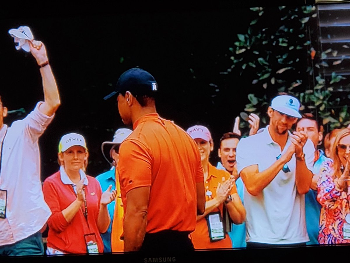 JonBloom's tweet photo. Watching ESPN's Wednesday at The Masters & caught a glimpse of last year's patrons.
Had to press << & ll to see if that was a visor wearing @MichaelPhelps in the crowd.
I'm about 90% positive.
#RealRecognizingReal https://t.co/PcYRvM3CZQ