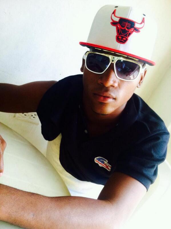 EnmanuelJordan1's tweet photo. mas palomos son los que dejaron que suban esta foto ajajajaja TBT https://t.co/d4WcUOtiNR