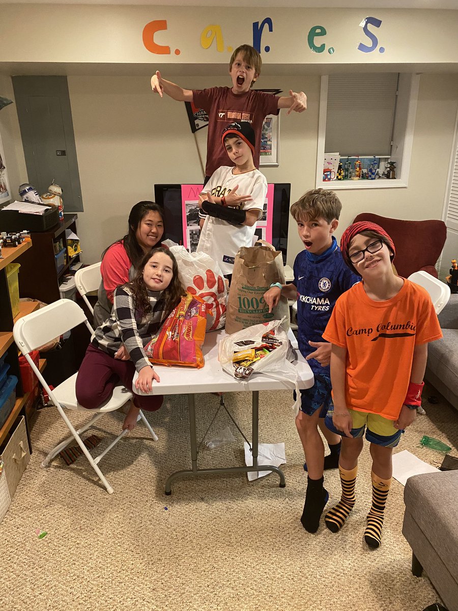 NottinghamSCA's tweet photo. Some SCA members &amp; co. getting Halloween candy ready to send to soldiers abroad! Thank you for all your generation donations! #treatsfortroops @RedCross #knightsrock @NTMKnightsAPS https://t.co/6T66MqdiPI