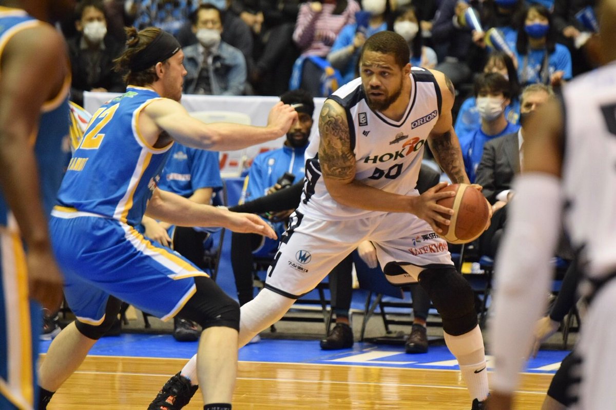 カメカメシカジカ マクヘンリーさんとマーシャルさん 信州ブレイブウォリアーズ アンソニー マクヘンリー 目力 ウェイン マーシャル 痩せた