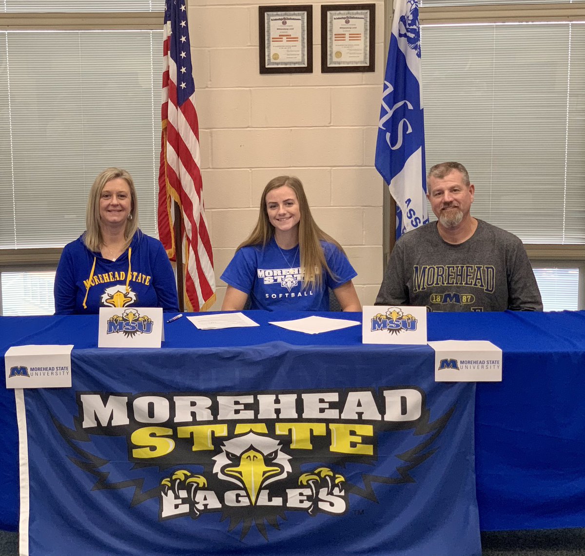 Congratulations to <a href="/madisonnogdenn/">Madi Ogden</a>  for officially digging to continue her academics and play softball at <a href="/MSUEagles/">Morehead State Athletics</a>
